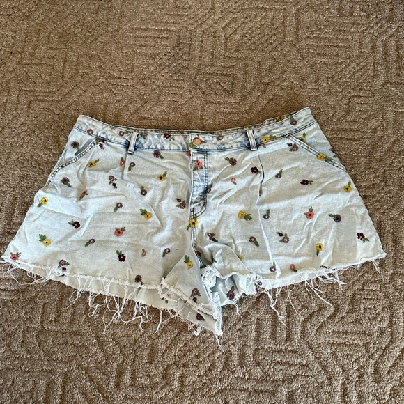 Wild Fable Floral Embroidered Jean Shorts - Picture 1 of 2